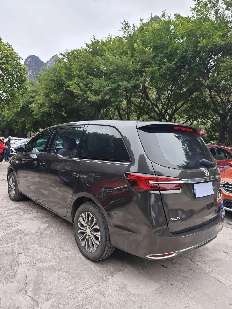 Buick GL8 Buick GL8 2022 Land Business Class 652T Comfort Edition 2022 — миниатюра 4