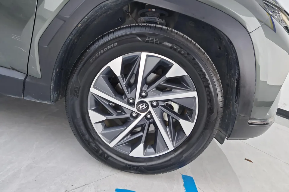 Hyundai tucson l Tucson 2023 Tucson L 1.5T GLX 2WD Elite Edition 2024 — миниатюра 3