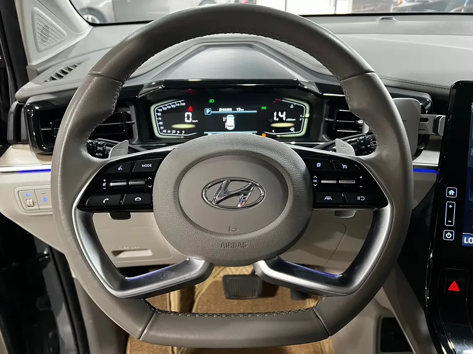 Hyundai Kustu 380TGDi LUX Premium 2022 — миниатюра 3