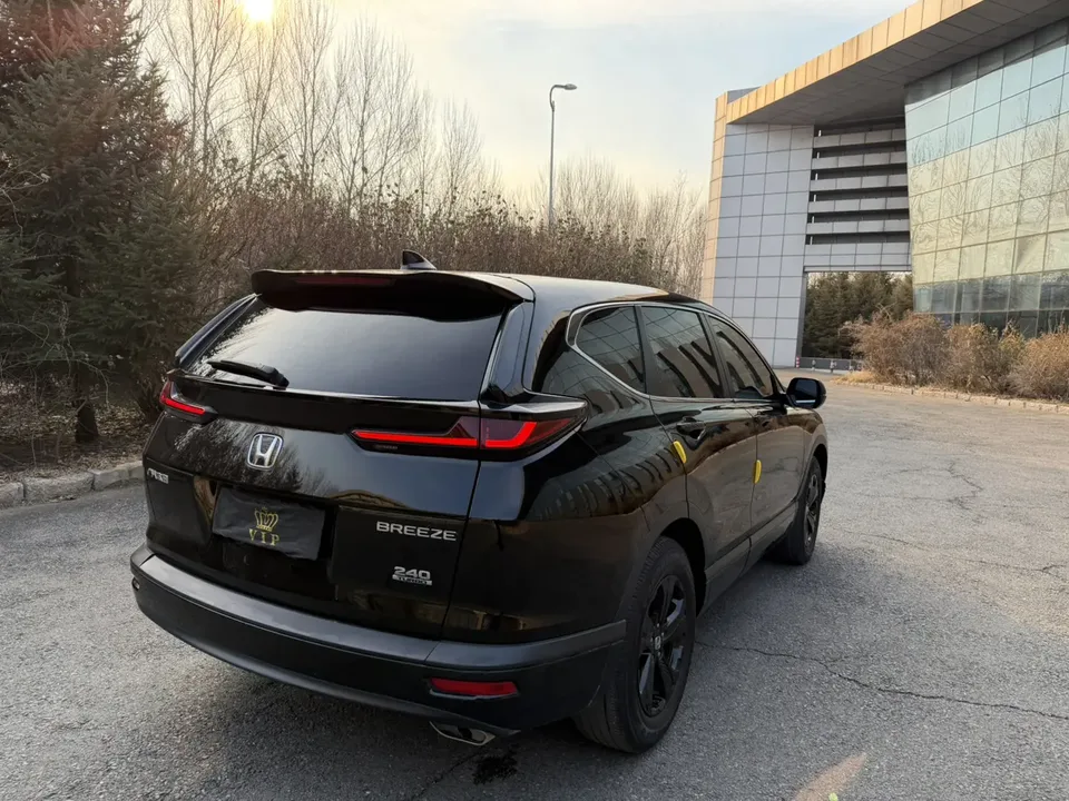 Honda Breeze 240TURBO CVT 2WD Fantasy Night Edition 2022 — миниатюра 2