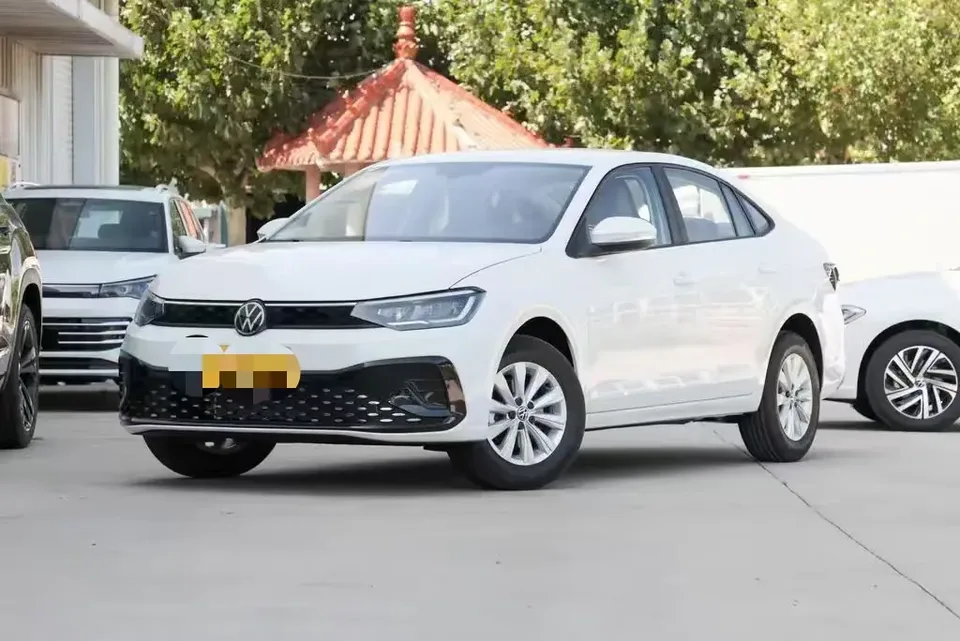 Volkswagen Lavida Lavida 2025 New 1.5L Outstanding New Edition 2025 — фото 1, купить с доставкой в Москву