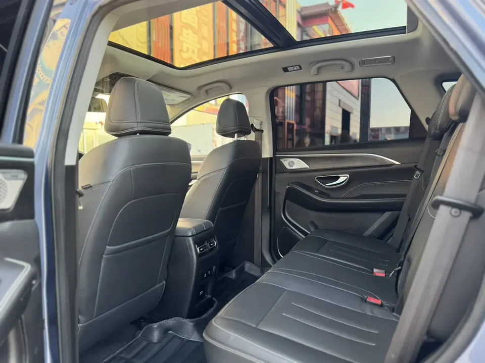 Jetour Jietu X90 Zilong 2.0T DCT Wushen Edition 7 Seaters 2022 — миниатюра 3