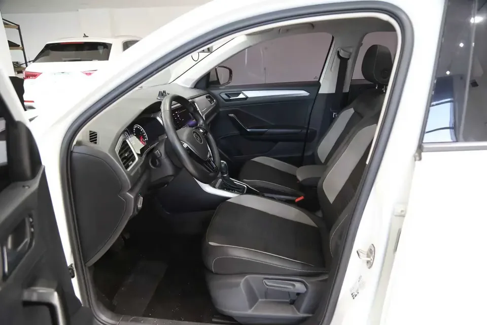 Volkswagen T-Roc Tanyue 280TSI DSG 2WD Elite PLUS 2022 — миниатюра 4
