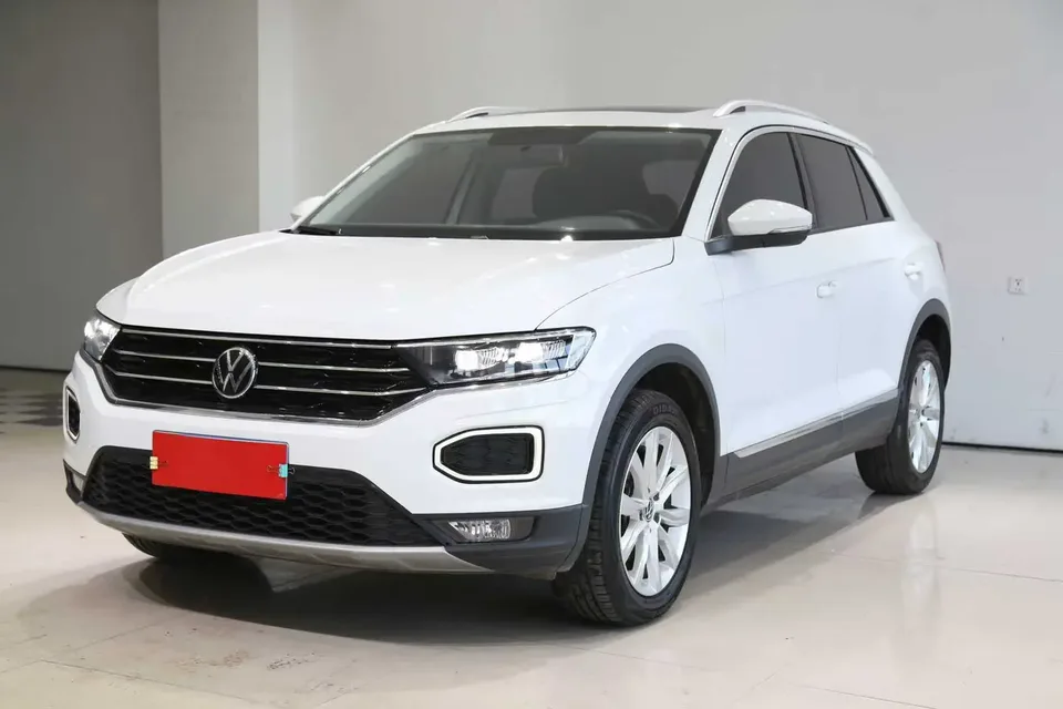 Volkswagen T-Roc Tanyue 280TSI DSG 2WD Elite PLUS 2022 — фото 1, купить с доставкой в Москву