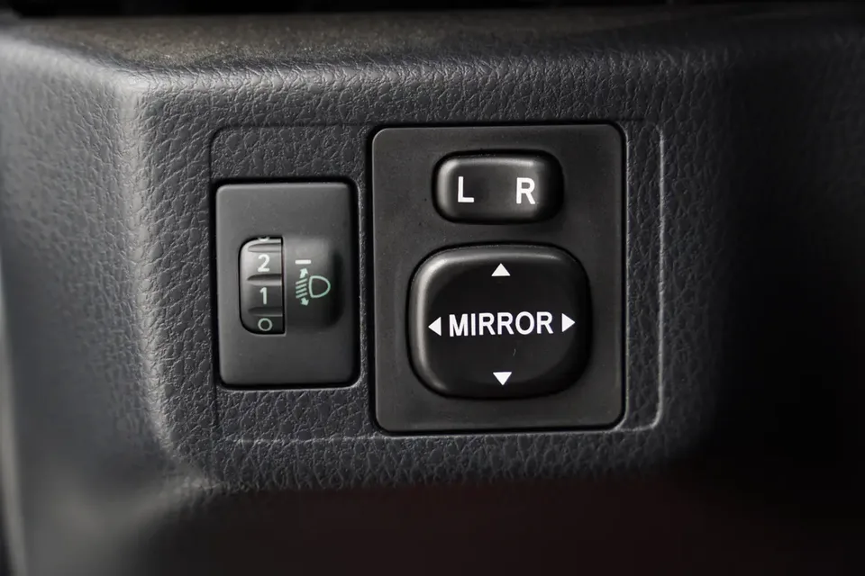 Toyota Yaris L YARiS L Zhixuan 2022 Zhixuan X 1.5L CVT leading PLUS version 2022 — миниатюра 5