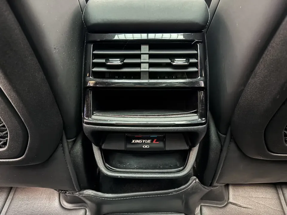 Geely Monjaro 1.5T Thor HiF Hybrid Edition Super Fast 2022 — миниатюра 3