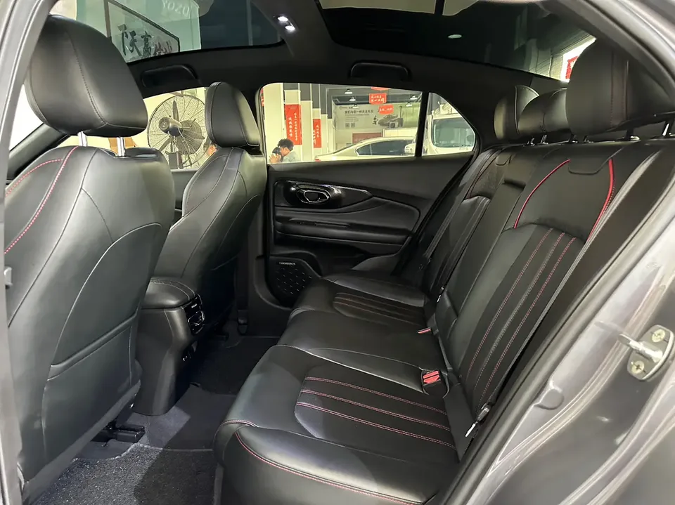 GAC Trumpchi Shadow Leopard 270T J16 Edition 2023 — миниатюра 3