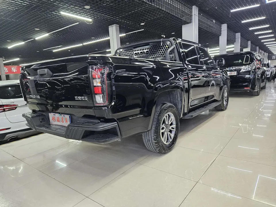 Jiangling Avenue Avenue 2023 Almighty 2.3T Automatic Diesel Commercial Passenger Version 2WD Long Axis Comfort Model 2025 — thumbnail 2