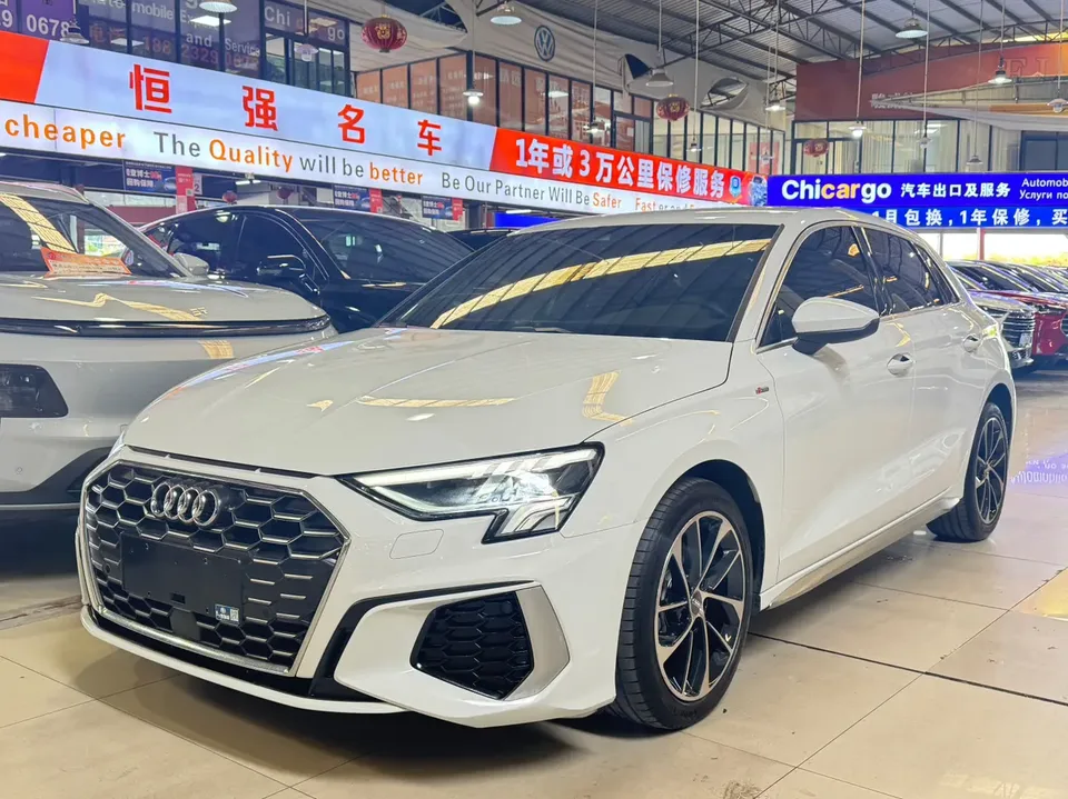 Audi A3 Sportback 35 TFSI Enterprising and Elegant Model 2022 — фото 1, купить с доставкой в Москву