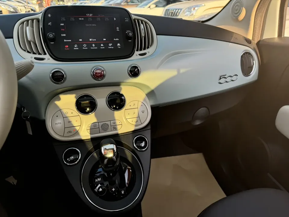 Fiat 500 Fiat 500 2023 1.4L Automatic Front-wheel Drive 4 Seats Parallel Import 2024 — миниатюра 3