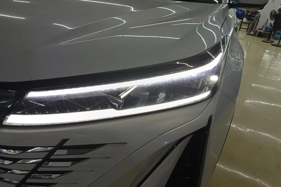 Changan CS75PLUS third generation 1.5T automatic premium model 2024 — миниатюра 2