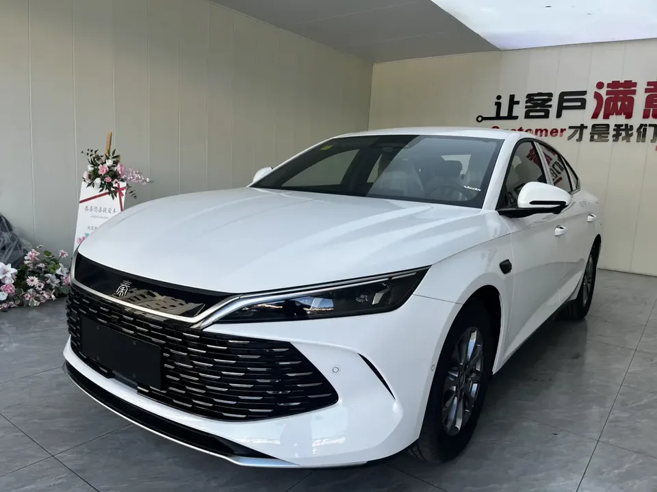 BYD Qin L DM 2025
