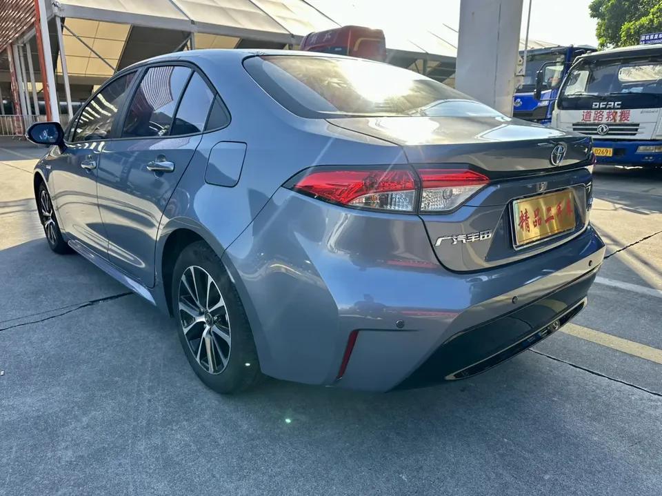 Toyota Levin Levin Hybrid 1.8L Luxury Edition 2024 — миниатюра 2