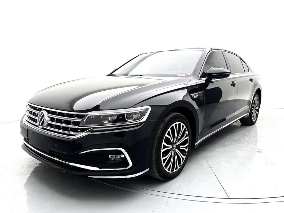 Volkswagen Hui Ang Hui Ang 2021 380TSI Deluxe 2022 — photo 1, buy with delivery to Moscow