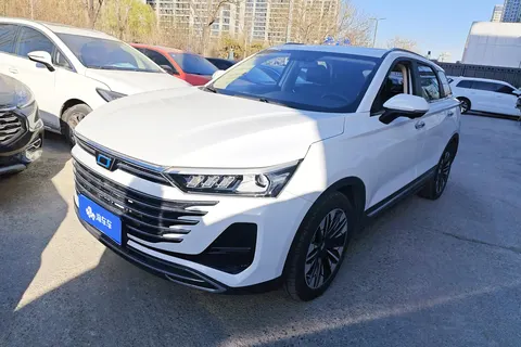 FAW Bestune T77 2025 buy in Moscow