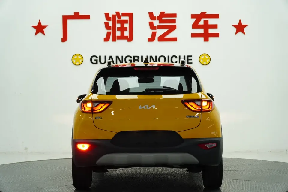 Kia KX1 Yipao 2021 1.4L CVT Fun Sunroof Model 2022 — thumbnail 2
