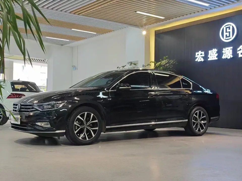 Volkswagen Magotan 2022