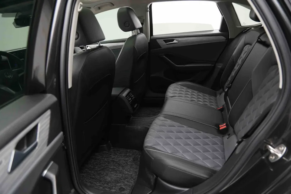 Volkswagen Sagitar 2023 Sagitar 280TSI DSG Beyond Edition 2022 — миниатюра 4