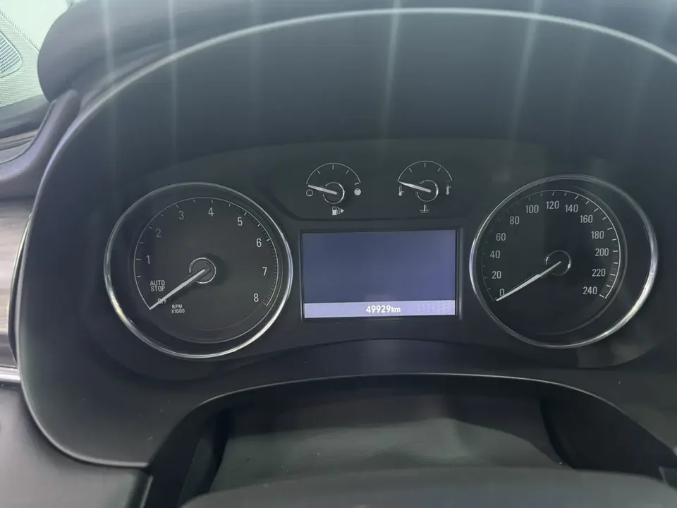 Buick LaCrosse LaCrosse 2022 552T Luxury 2022 — миниатюра 3