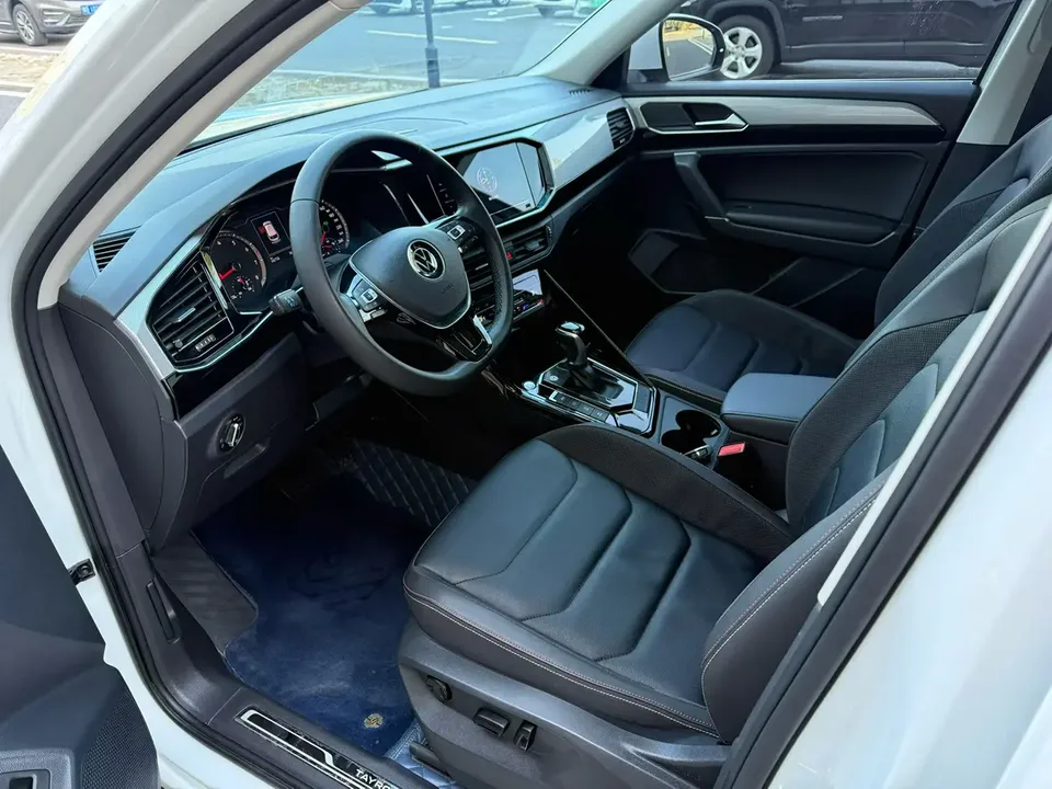 Volkswagen Tayron 330TSI 2WD 3rd Anniversary Limited Edition 2022 — миниатюра 5