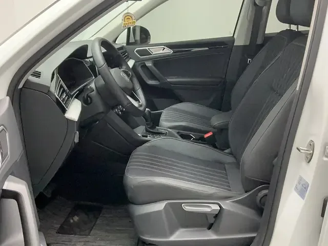 Volkswagen Tiguan L Tiguan L 2023 330TSI two-wheel drive comfort version 2024 — миниатюра 5