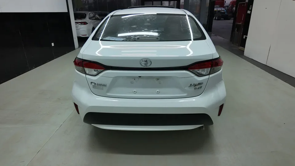Toyota Levin 2022 Lelink 185T CVT Luxury Edition 2022 — миниатюра 2