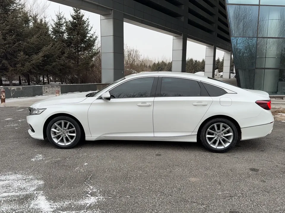 Honda Accord 2022