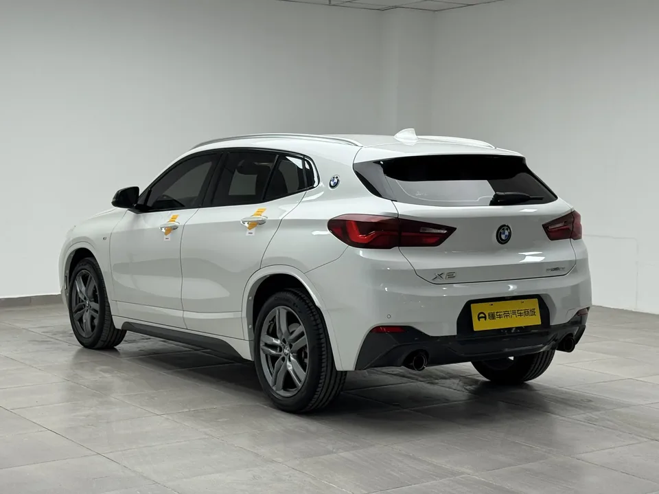 BMW X2 BMW X2 2023 sDrive25i M Sport Night Edition 2023 — миниатюра 2