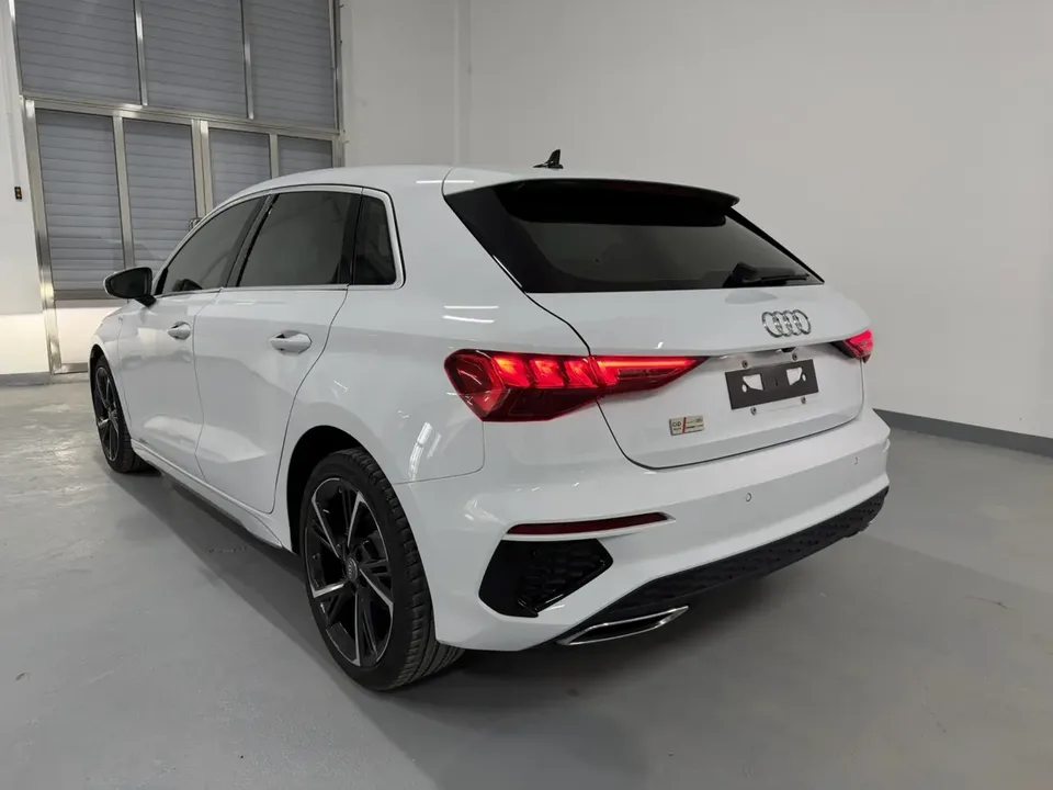 Audi A3 A3 2022 Sportback 35 TFSI stylish and sporty 2022 — thumbnail 2