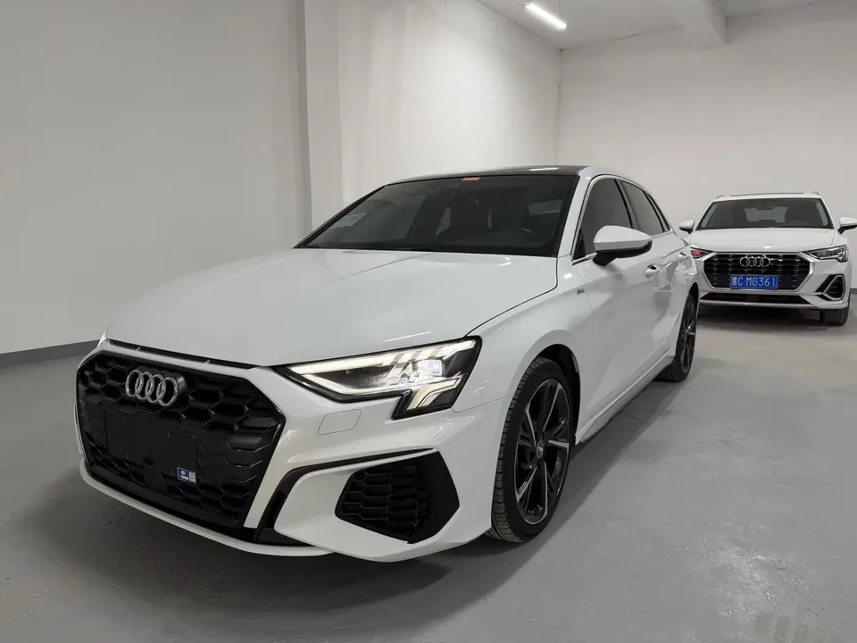Audi A3 A3 2022 Sportback 35 TFSI stylish and sporty 2022 — photo 1, buy with delivery to Moscow