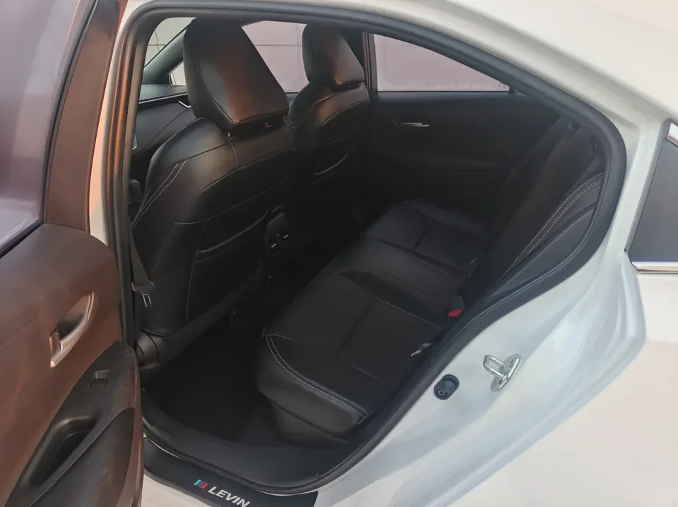 Toyota Levin Lei Ling 2022 Dual Engine 1.8H E-CVT Leading Edition 2022 — thumbnail 3