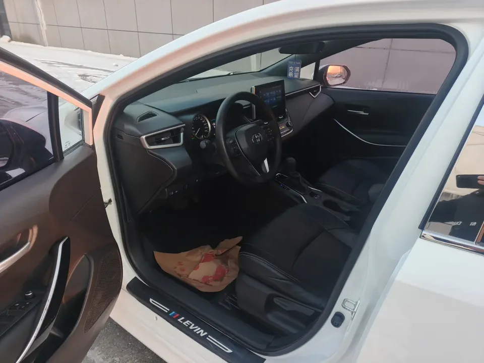 Toyota Levin Lei Ling 2022 Dual Engine 1.8H E-CVT Leading Edition 2022 — thumbnail 5