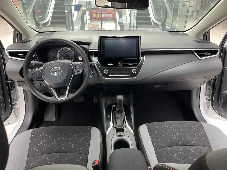 Toyota Corolla 1.2T S-CVT Elite PLUS Edition 2022 — миниатюра 3