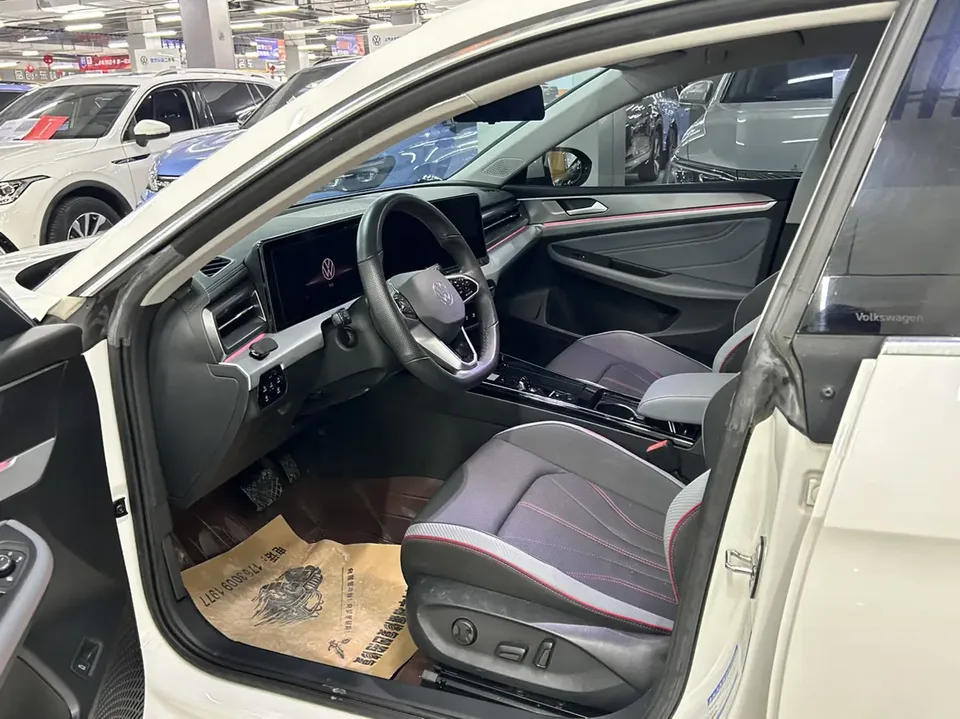 Volkswagen Lamando Lingdu Lingdu L 280TSI DSG Cool Edition 2022 — миниатюра 3