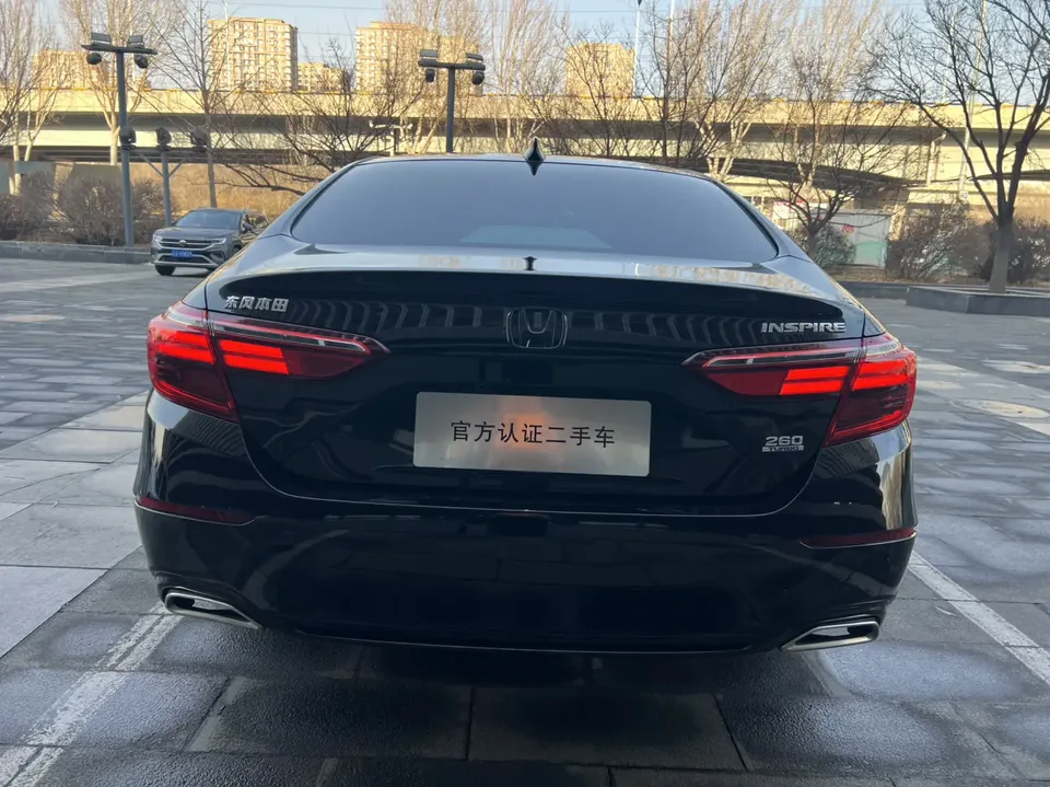 Honda Inspire Inship 2022 260TURBO Exquisite Edition 2022 — миниатюра 2