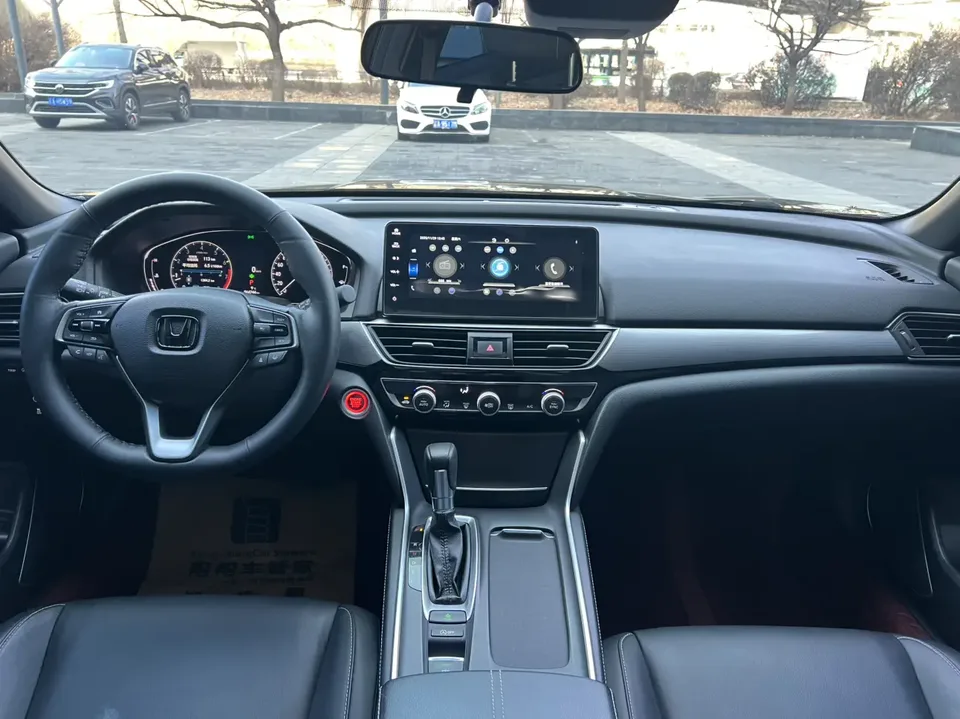 Honda Inspire Inship 2022 260TURBO Exquisite Edition 2022 — миниатюра 4