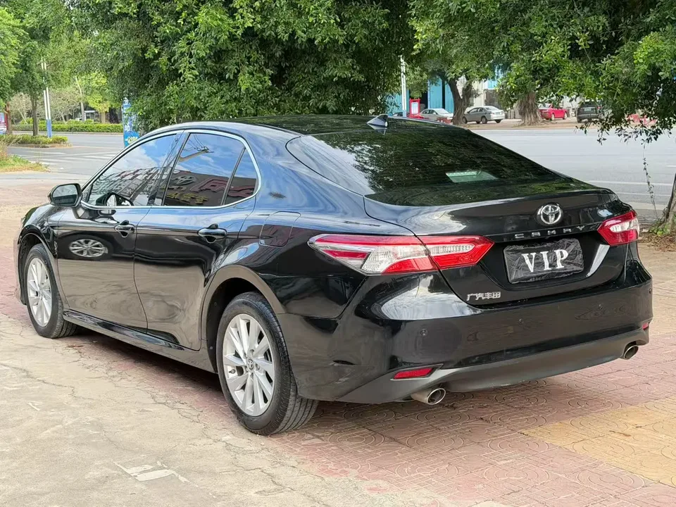 Toyota Camry 2.0GVP Leading Edition 2024 — миниатюра 4