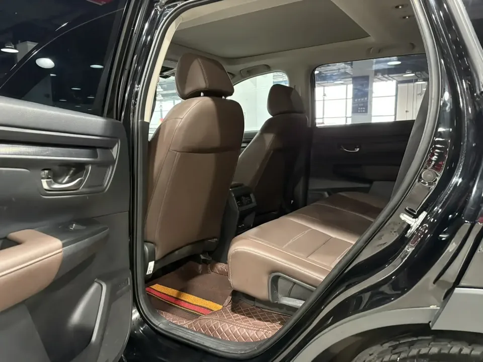 Honda CR-V 240TURBO CVT 2WD 5-seater version 2023 — миниатюра 3