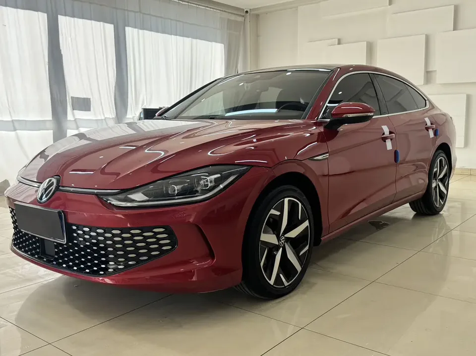 Volkswagen Lamando Lingdu Lingdu L 280TSI DSG Cool Edition 2022 — фото 1, купить с доставкой в Москву
