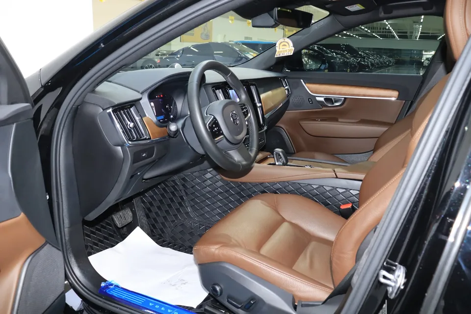 Volvo S90 Volvo S90 2024 B5 Zhiyi Deluxe Edition 2024 — thumbnail 5