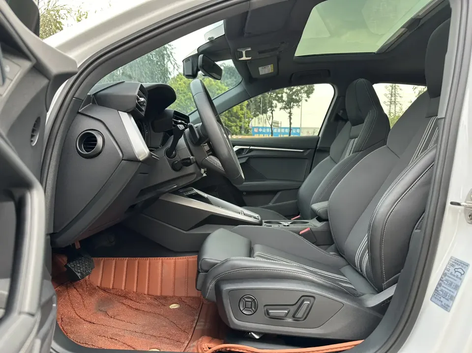 Audi A3 Audi A3 2024 A3L Limousine 35 TFSI Fashion Sports 2023 — миниатюра 4