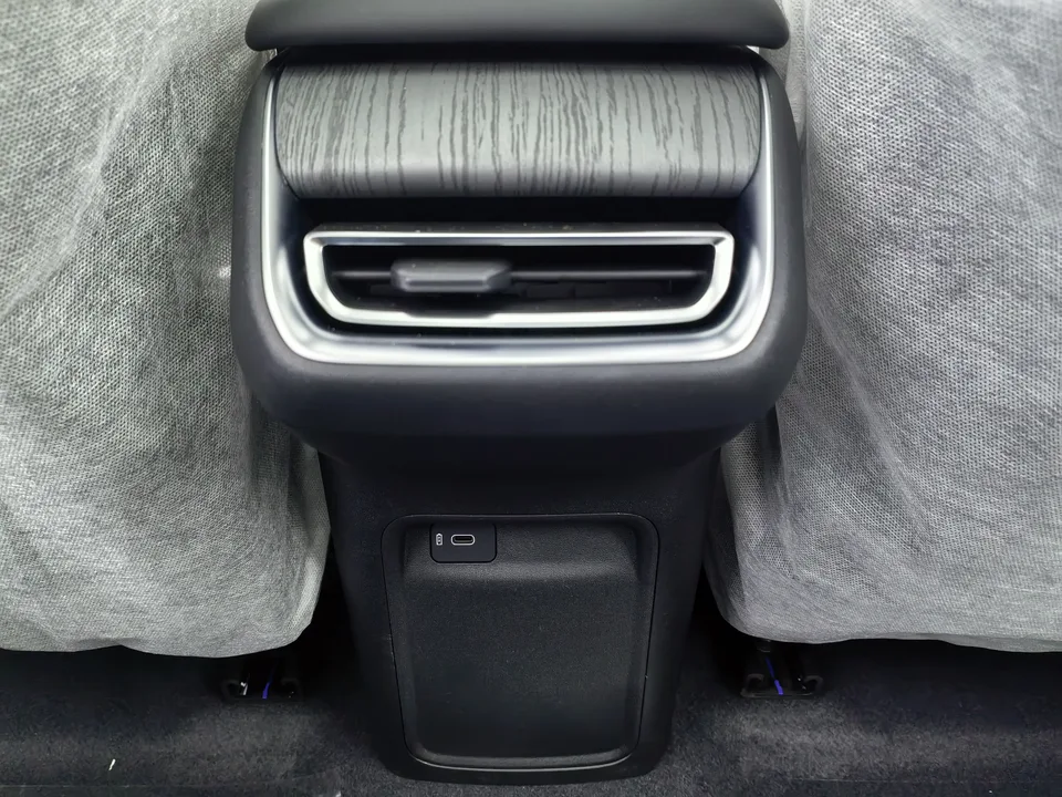 Changan CS75PLUS fourth generation 1.5T New Blue Whale Smart Whale Joy Edition 2025 — миниатюра 5