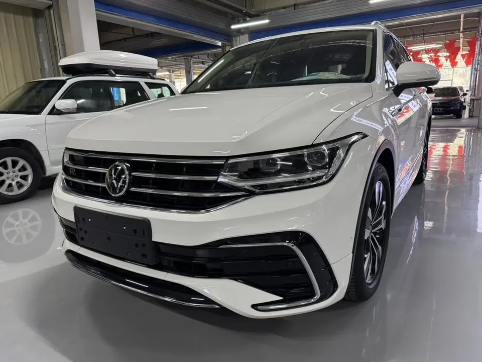 Volkswagen Tiguan L 2022