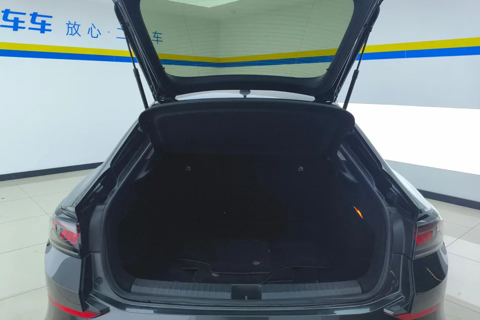 Volkswagen Lamando Lingdu Lingdu L 280TSI DSG Hot Edition 2023 — миниатюра 5