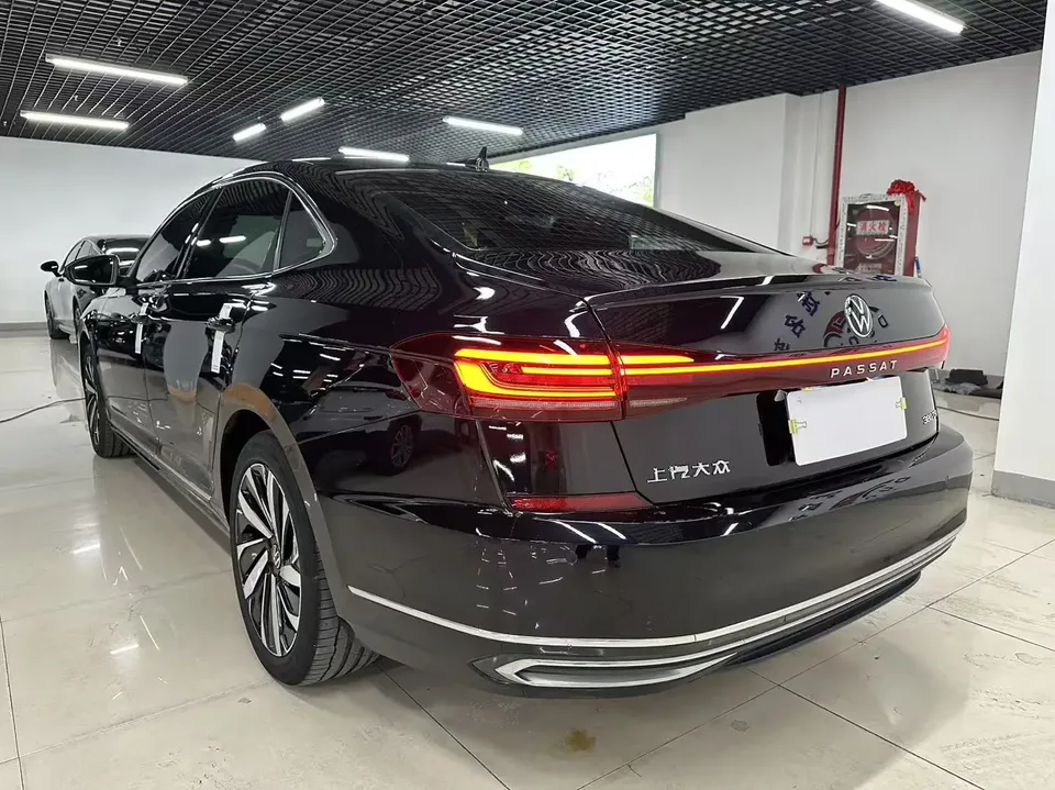 Volkswagen Passat Passat 2024 380TSI Elite Edition 2024 — миниатюра 2