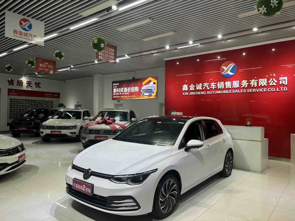 Volkswagen Golf Golf 2021 280TSI DSG Pro 2022 — фото 1, купить с доставкой в Москву