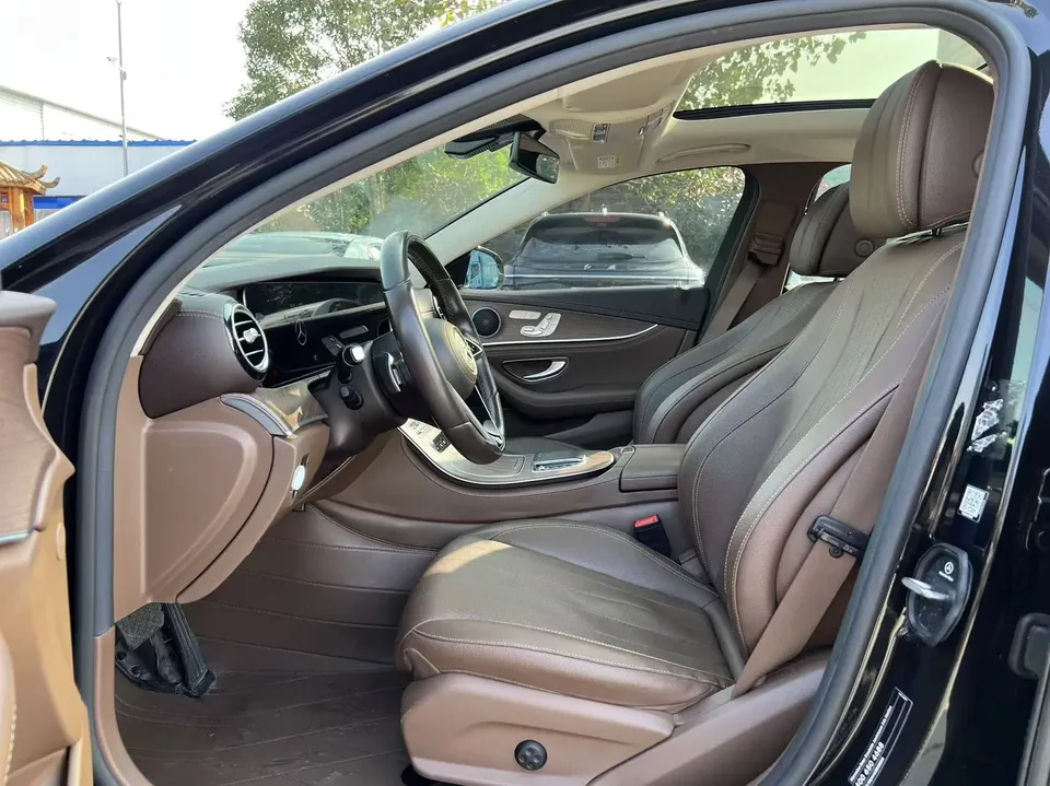 Mercedes-Benz E-Class E-Class 2022 Mercedes-Benz E-Class 2022 E 300 L stylish sedan 2022 — thumbnail 3