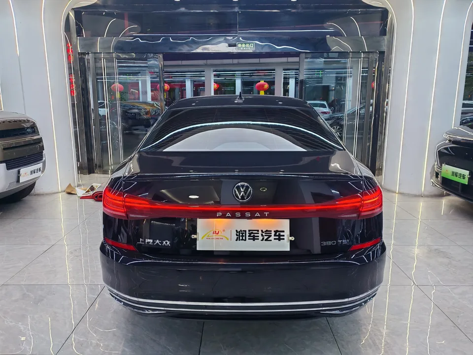 Volkswagen Passat Passat 2025 Passat 2025 Outstanding Model 380TSI Longteng Edition 2025 — миниатюра 2