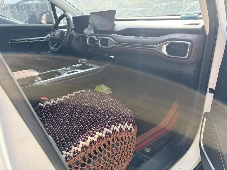 Geely Okavango Haoyue 2022 1.8TD DCT flagship model 2022 — миниатюра 4
