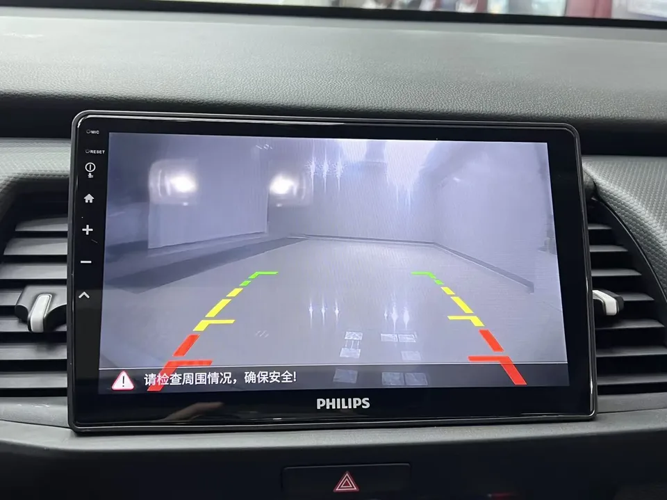 Honda FIT 1.5L CVT Trendy Sunroof Edition 2023 — миниатюра 3